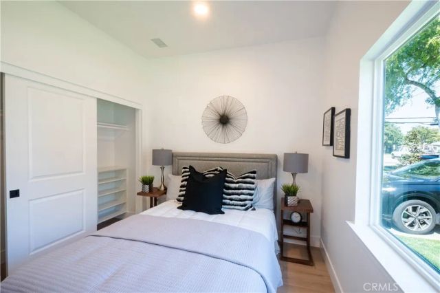 1933 Fanwood, Long Beach, CA 90815