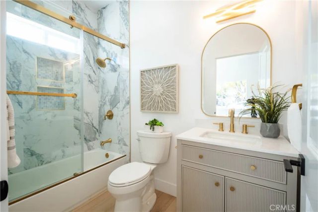 1933 Fanwood, Long Beach, CA 90815