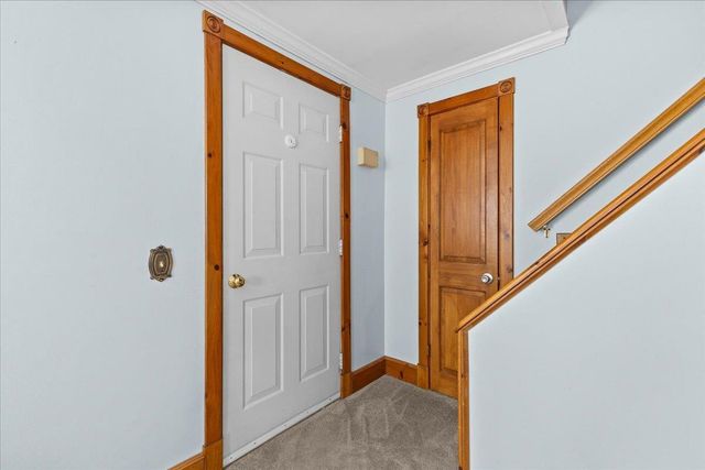 1 West Street, Essex Junction, VT 05452