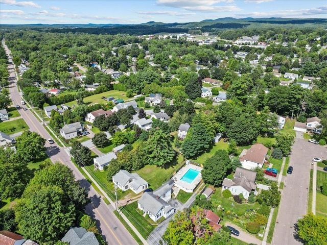 1 West Street, Essex Junction, VT 05452