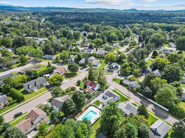 1 West Street, Essex Junction, VT 05452