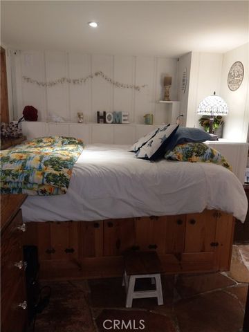 945 Park Ave, Laguna Beach, CA 92651