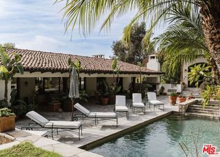 9301 Cherokee Lane, Beverly Hills, CA 90210