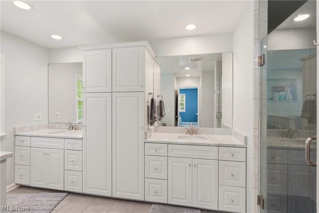 26901 N Woodland Road, Beachwood, OH 44122