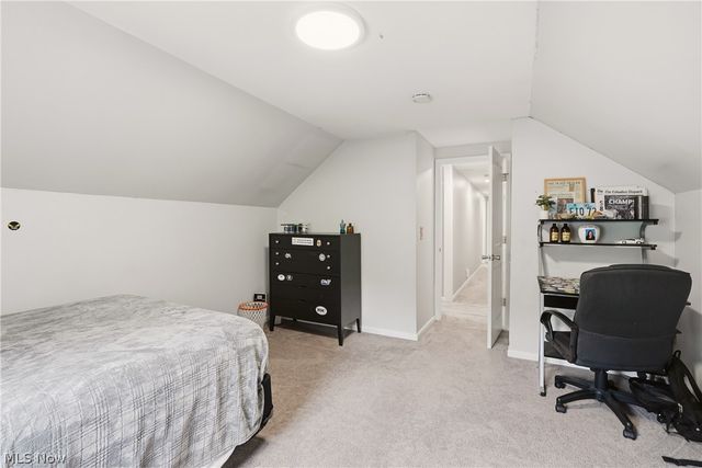 26901 N Woodland Road, Beachwood, OH 44122