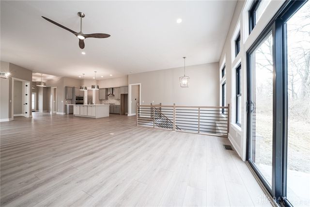 9197 Remy Ct., Clearcreek Twp, OH 45458