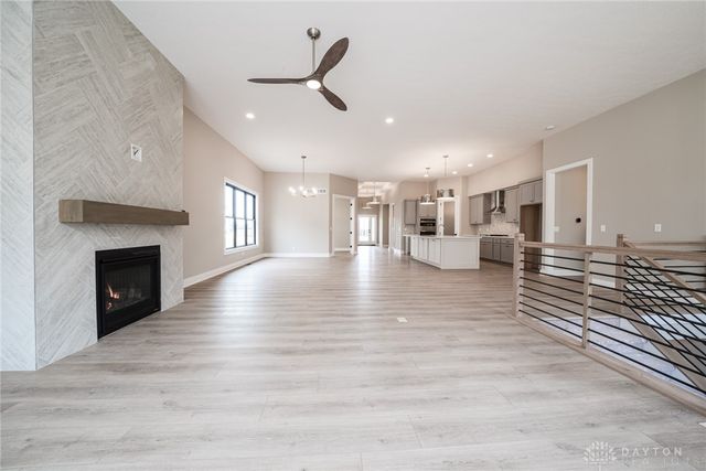 9197 Remy Ct., Clearcreek Twp, OH 45458