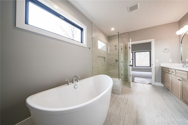 9197 Remy Ct., Clearcreek Twp, OH 45458