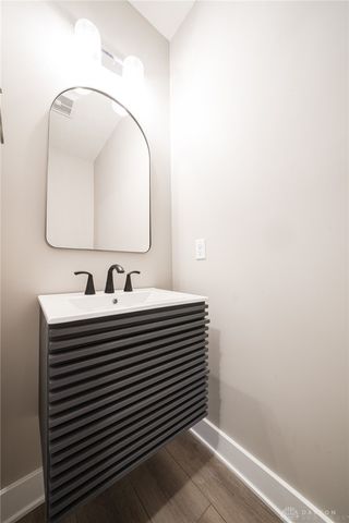 9197 Remy Ct., Clearcreek Twp, OH 45458