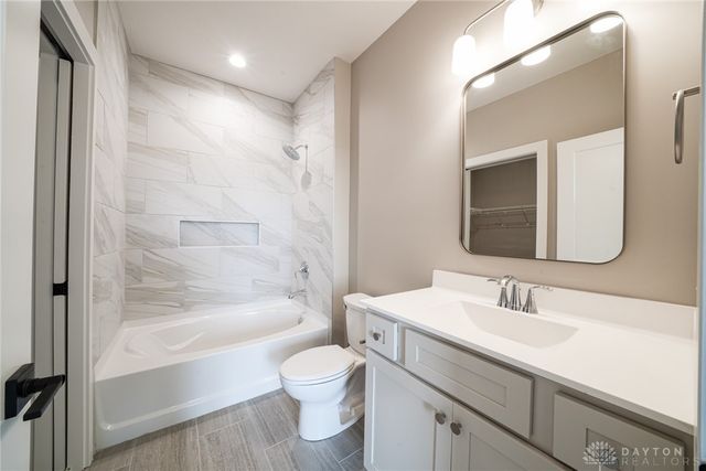 9197 Remy Ct., Clearcreek Twp, OH 45458