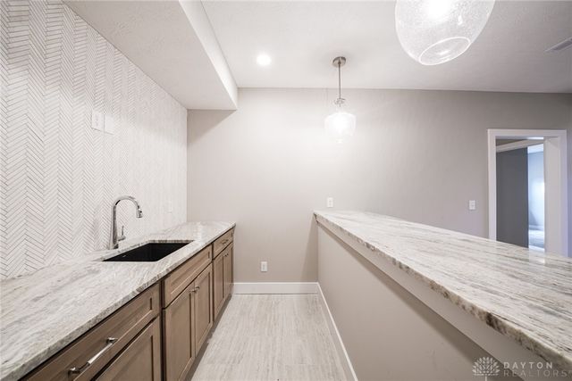 9197 Remy Ct., Clearcreek Twp, OH 45458