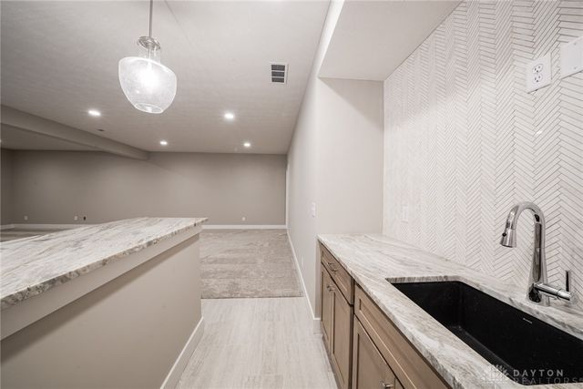 9197 Remy Ct., Clearcreek Twp, OH 45458