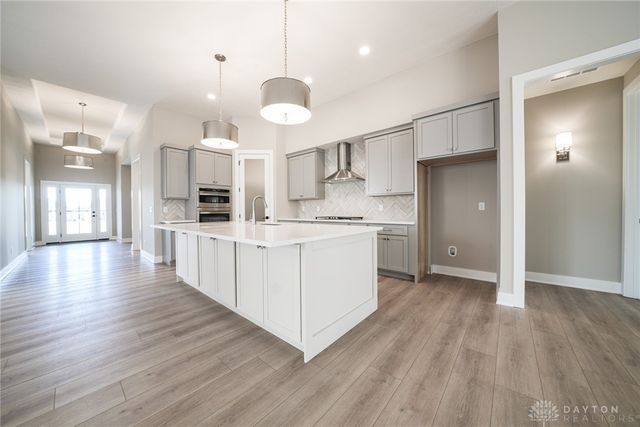 9197 Remy Ct., Clearcreek Twp, OH 45458