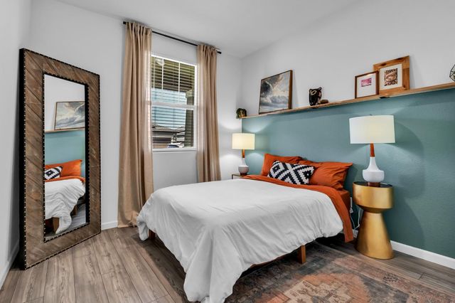 909 Valencia St, Lincoln, CA 95648