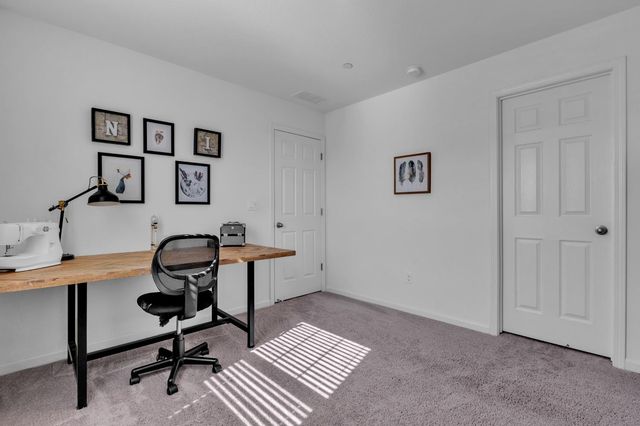 909 Valencia St, Lincoln, CA 95648