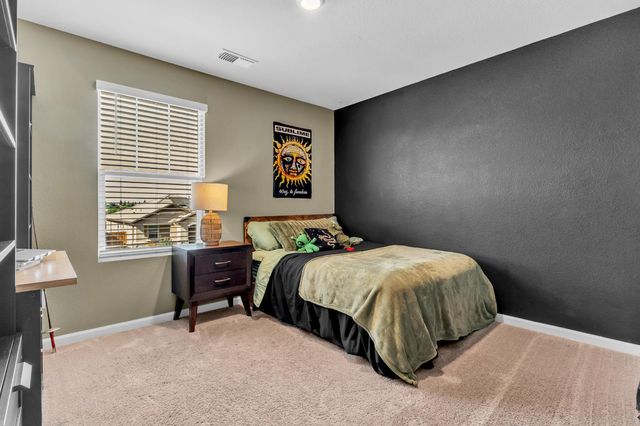 909 Valencia St, Lincoln, CA 95648