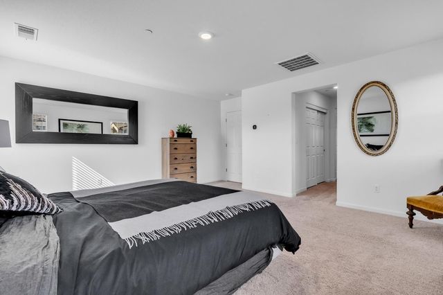 909 Valencia St, Lincoln, CA 95648