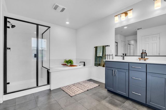 909 Valencia St, Lincoln, CA 95648
