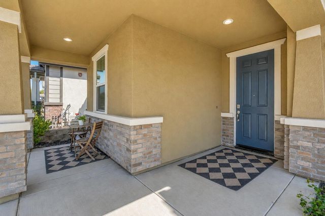 909 Valencia St, Lincoln, CA 95648