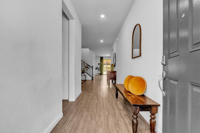 909 Valencia St, Lincoln, CA 95648