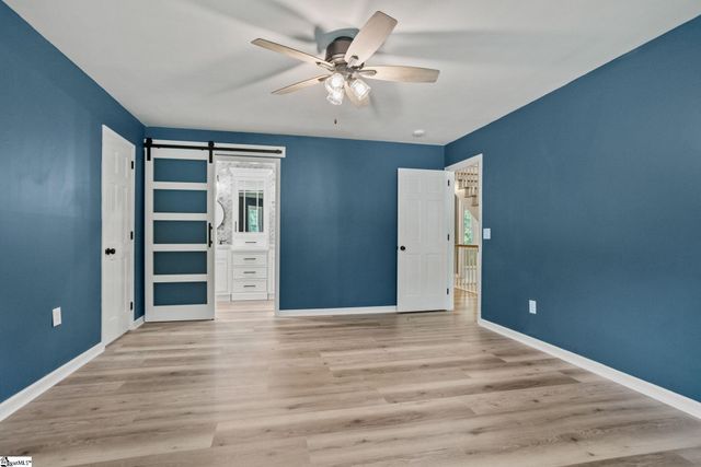201 Hillpine Drive, Simpsonville, SC 29681