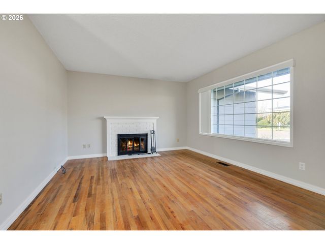 12870 Sw 63RD Ave, Portland, OR 97219
