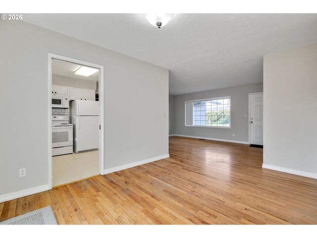 12870 Sw 63RD Ave, Portland, OR 97219