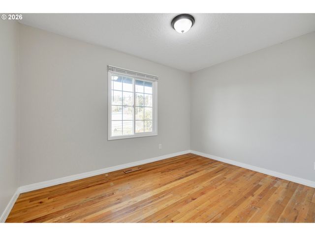 12870 Sw 63RD Ave, Portland, OR 97219