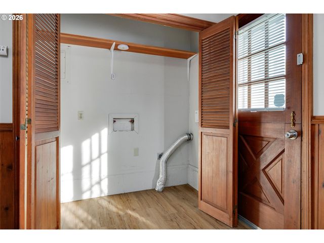 12870 Sw 63RD Ave, Portland, OR 97219