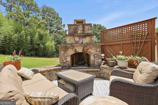 115 Strandhill Road, Tyrone, GA 30290