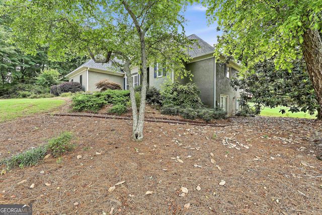 115 Strandhill Road, Tyrone, GA 30290