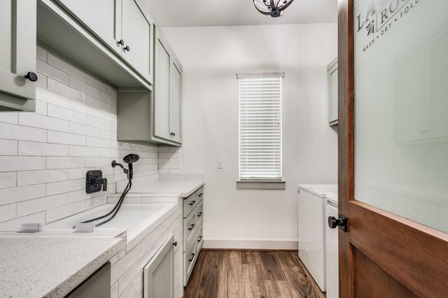 27284 Fairway Crossings Drive, Huffman, TX 77336