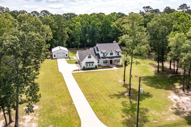 27284 Fairway Crossings Drive, Huffman, TX 77336