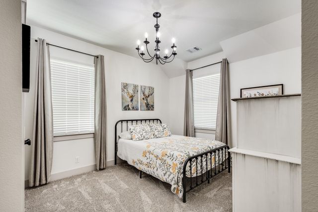 27284 Fairway Crossings Drive, Huffman, TX 77336