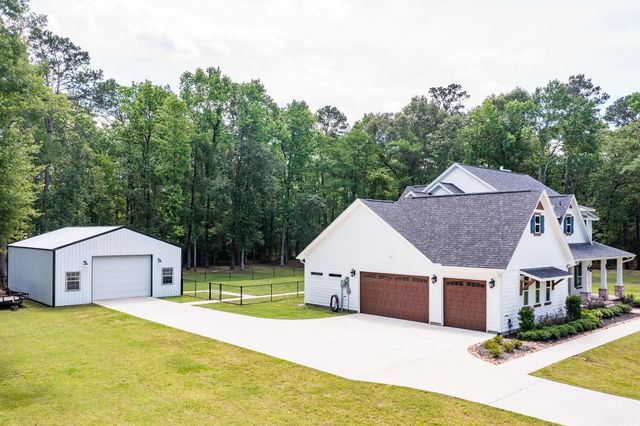 27284 Fairway Crossings Drive, Huffman, TX 77336