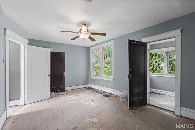 1207 Iona Avenue, St Louis, MO 63133