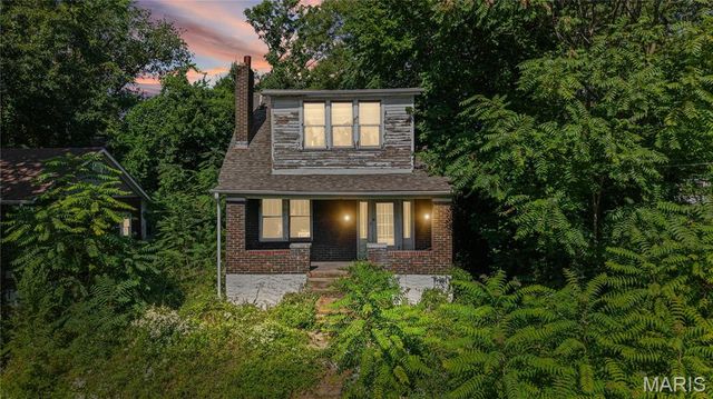 1207 Iona Avenue, St Louis, MO 63133