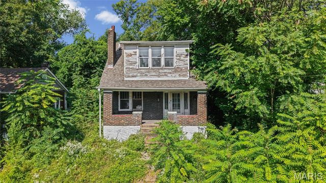 1207 Iona Avenue, St Louis, MO 63133
