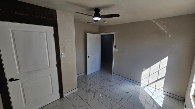 3902 W Salinas, San Antonio, TX 78207