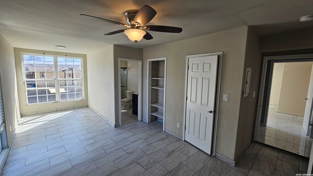 3902 W Salinas, San Antonio, TX 78207