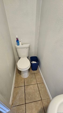 3902 W Salinas, San Antonio, TX 78207