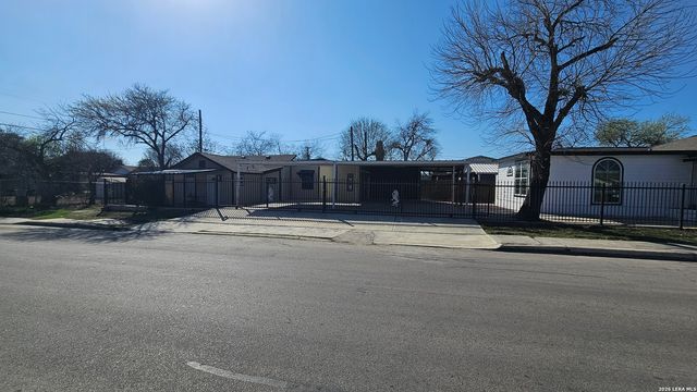 3902 W Salinas, San Antonio, TX 78207