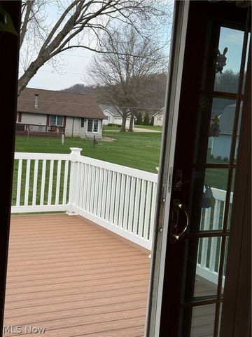 1085 Walter Drive, Zanesville, OH 43701