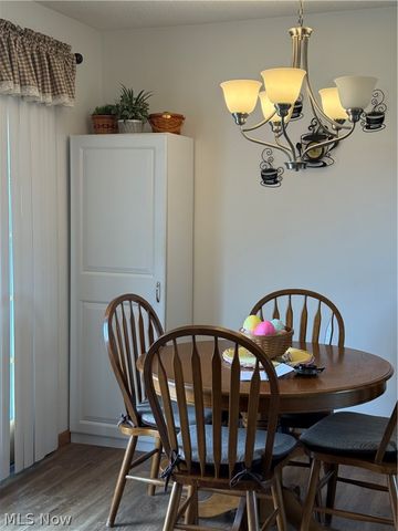 1085 Walter Drive, Zanesville, OH 43701