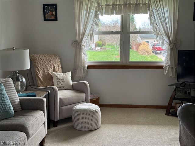 1085 Walter Drive, Zanesville, OH 43701