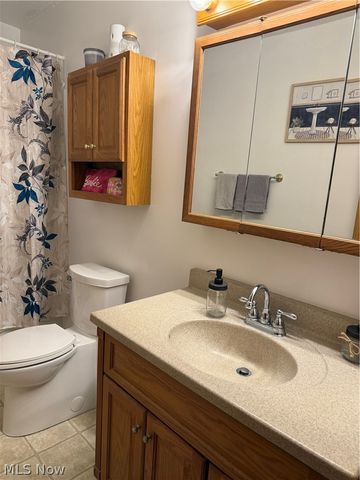 1085 Walter Drive, Zanesville, OH 43701