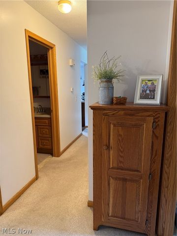 1085 Walter Drive, Zanesville, OH 43701