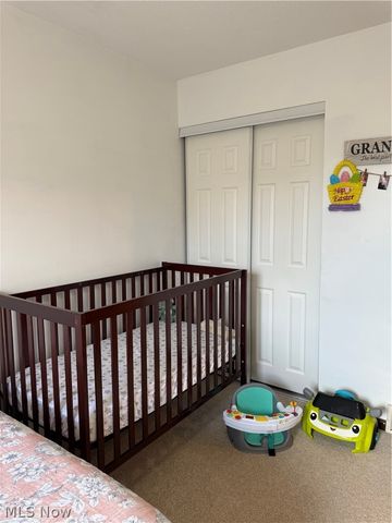 1085 Walter Drive, Zanesville, OH 43701