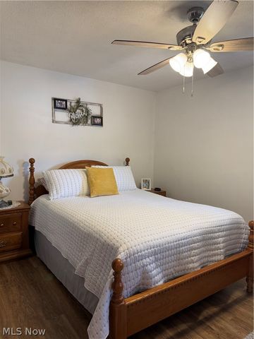 1085 Walter Drive, Zanesville, OH 43701