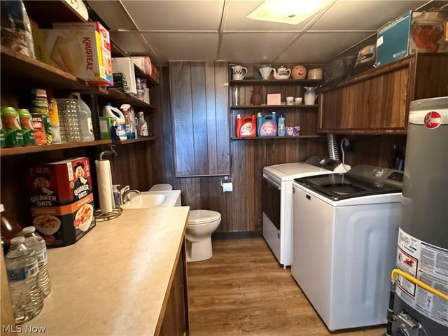 1085 Walter Drive, Zanesville, OH 43701